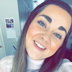 Meet your Posher, Brandi